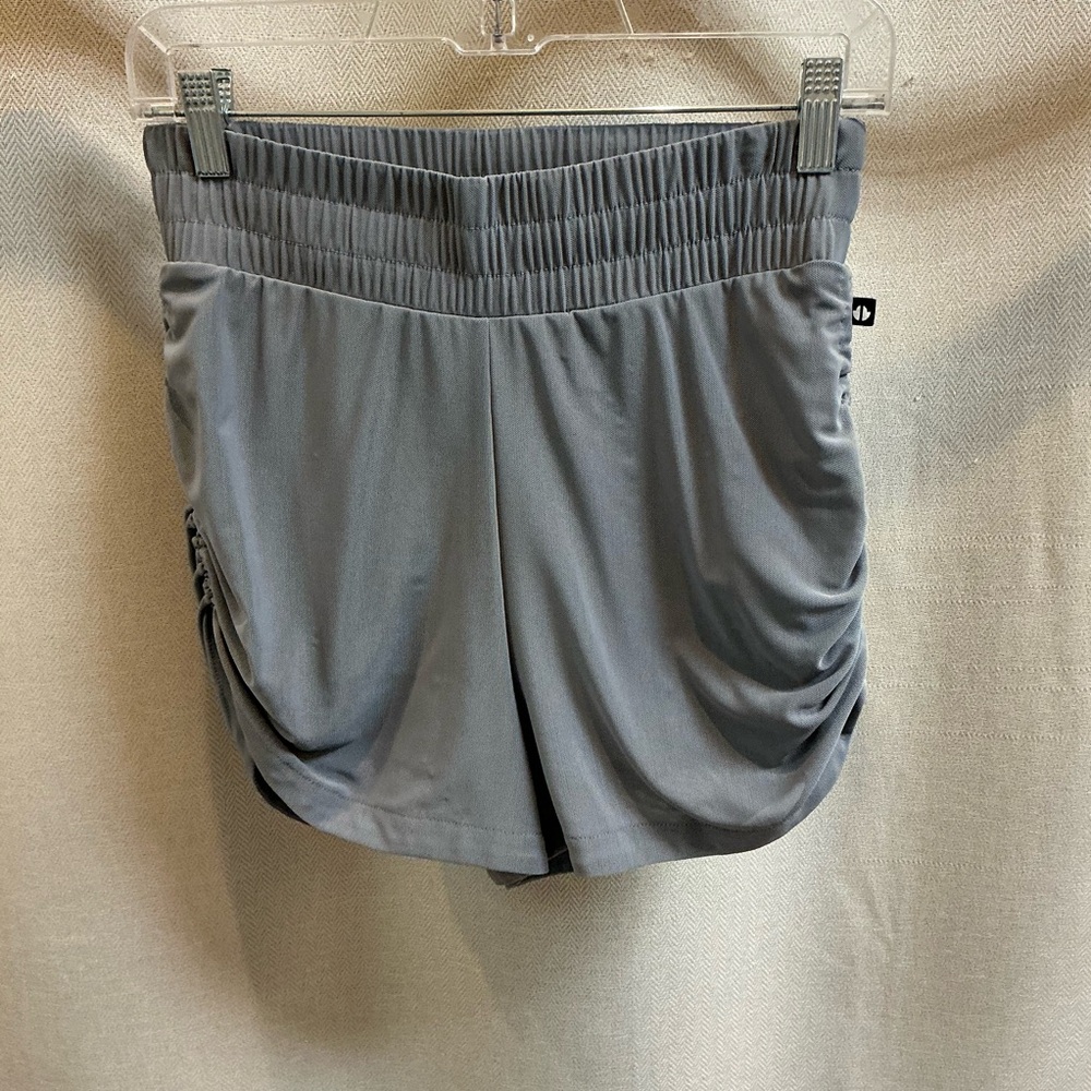 Thrive Societe Mesh Bungee Short Pebble
